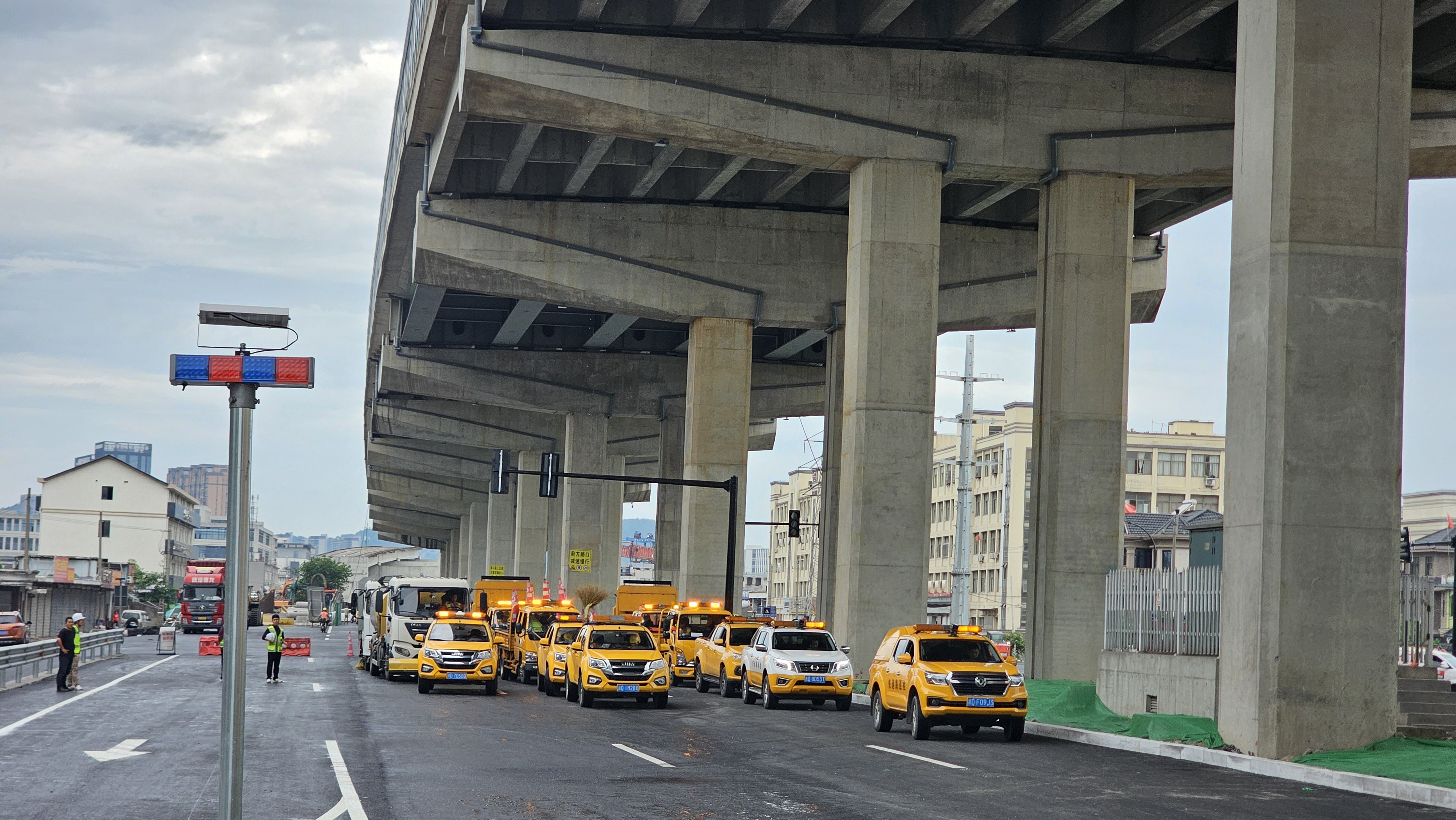 运营公司成功竞得跨区域快速路养护项目